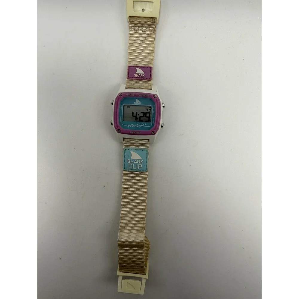 Freestyle Shark FS101060 New Battery Unisex Watch 37MM 8